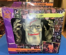Groundbreakers Frankenstein Light Up Head Blow Mold Paper Magic Group Hands