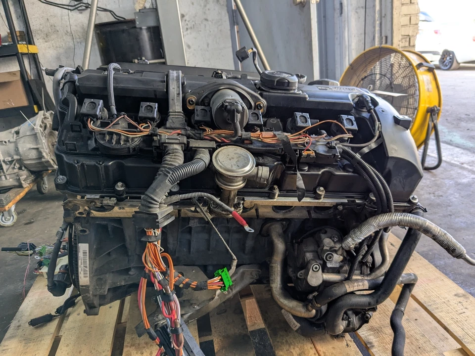 OEM BMW E88 E90 E92 E93 N51 MOTOR COMPLETO N51B30A TRACCIÓN TRASERA 148k ¡Fran! Video! Foto 4 de 4