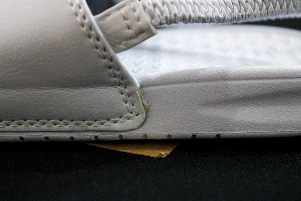 Sandalias ligeras Champion súper deslizantes para niños pequeños LB3 blancas EE. UU.:10 UK:9,5 EU:27 Foto 3 de 4