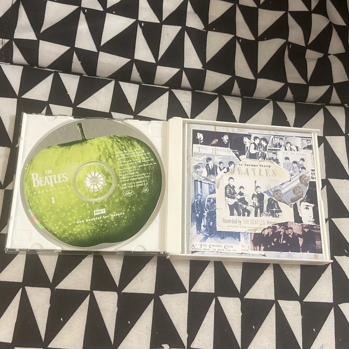 The Beatles Anthology No. 1, Two CD Set with 46 Page Booklet