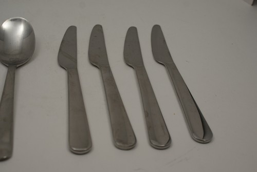 Ikea Dragon 22422 Stainless Steel Flatware 2 Dnr 2 Sal Frks 2 Dnr Spns 4 Knvs 10 - 第 6/9 張圖片