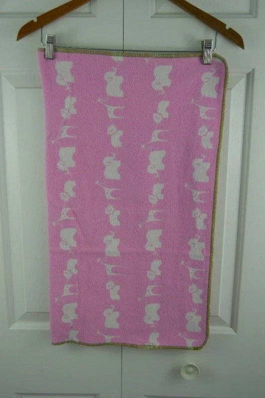 Manta Bebé Serena & Lily David Fussenegger Rosa Verde Elefante Jirafa León Foto 2 de 4