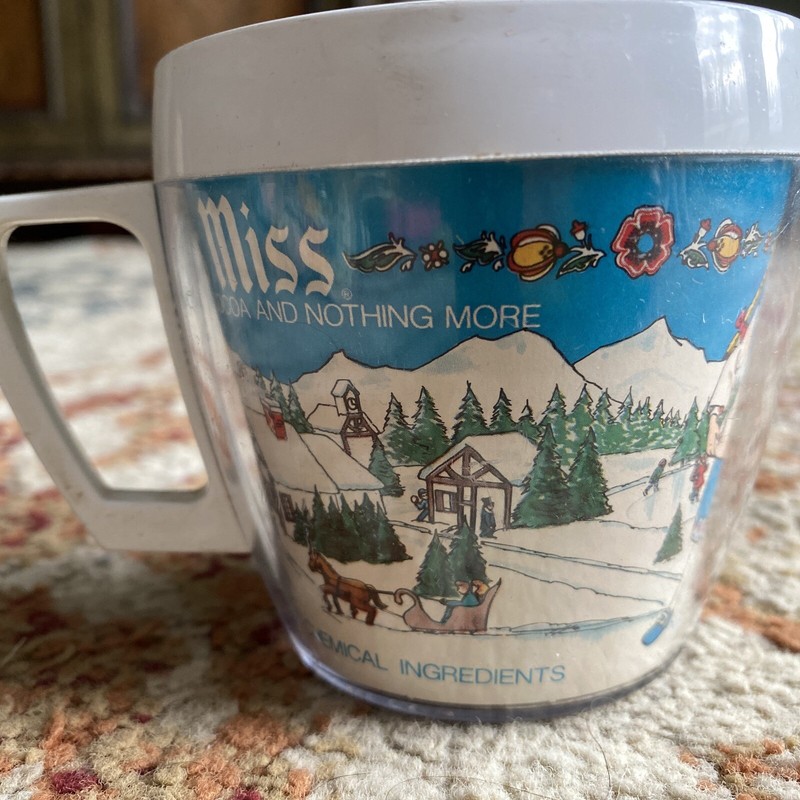 Vintage Swiss Miss Child’s Plastic Hot Cocoa Mug Cup 8oz. Made Is USA