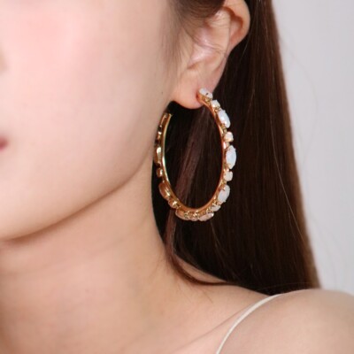 [Blackmuse]BLACKPINKリサ着用☆opal-multi-stone-hoops earring k pop blackpink how you like that Lisa White Opal Stone