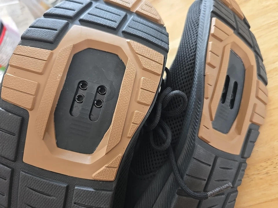 Zapato de ciclismo Shimano SH-EX300 City Touring SPD 2 pernos negro para hombre 7 mujeres 8,5 EU 40 Foto 3 de 3