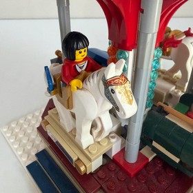 Lego Winter Village Market 10235 Christmas Creator Expert Incomplete no Box Set