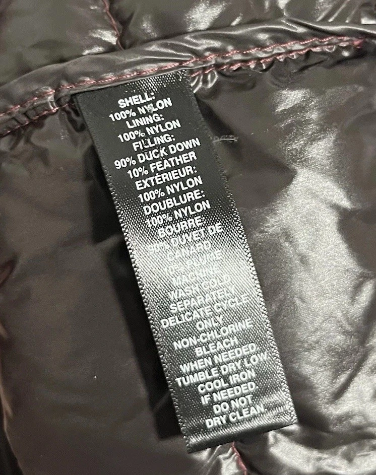 Chaleco acolchado ultraligero Saks Fifth Avenue para hombre grandes bolsillos granate empacable Foto 4 de 4