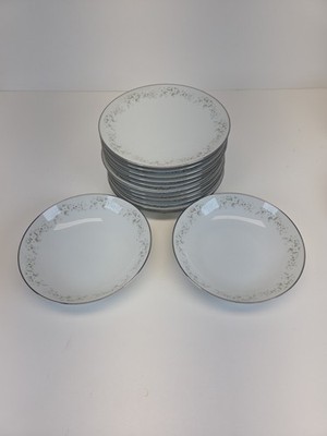 Noritake Annabelle Pattern Salad Plates (11) And 2 Soup Bowls