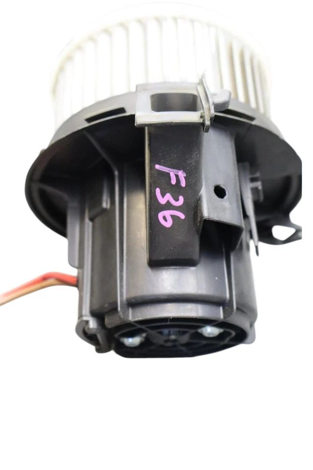 Ventilador motor ventilador aquecedor A/C 11-20 Mercedes CLS550 E400 E550 A2128200708 FABRICANTE DE EQUIPAMENTO ORIGINAL - Imagem 4 de 4