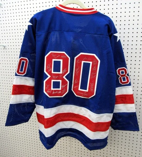 1980 OLYMPICS HOCKEY TEAM SIGNED BY TEAM WITH CERTIFICATE (EZS001528)