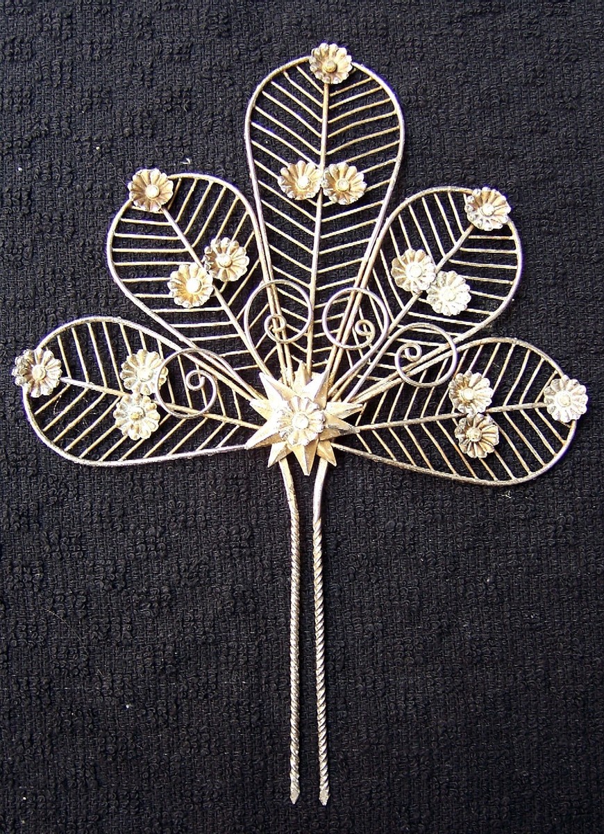 Vintage hair comb silver tone filigree Spanish style hair  display picture 3