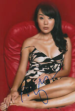 Kim Yunjin signed 8x12 inch photo autograph Kim Yunjin signed 8x12 inch photo autograph