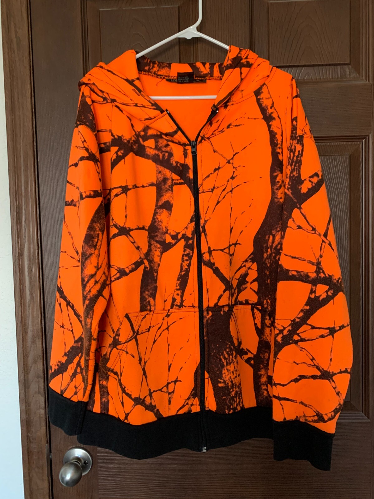 Picture 2 of 4