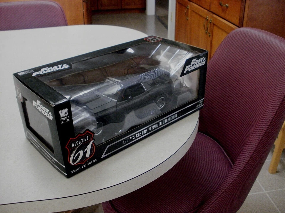 1/18 FAST AND FURIOUS 7 LETTY'S CUSTOM CUDA - Image 2 of 4