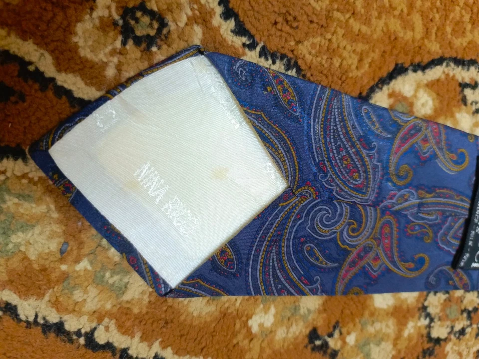 corbata de cuello vintage vintage Nina Ricci Paris classic 100% toda seda paisley azul Foto 4 de 4