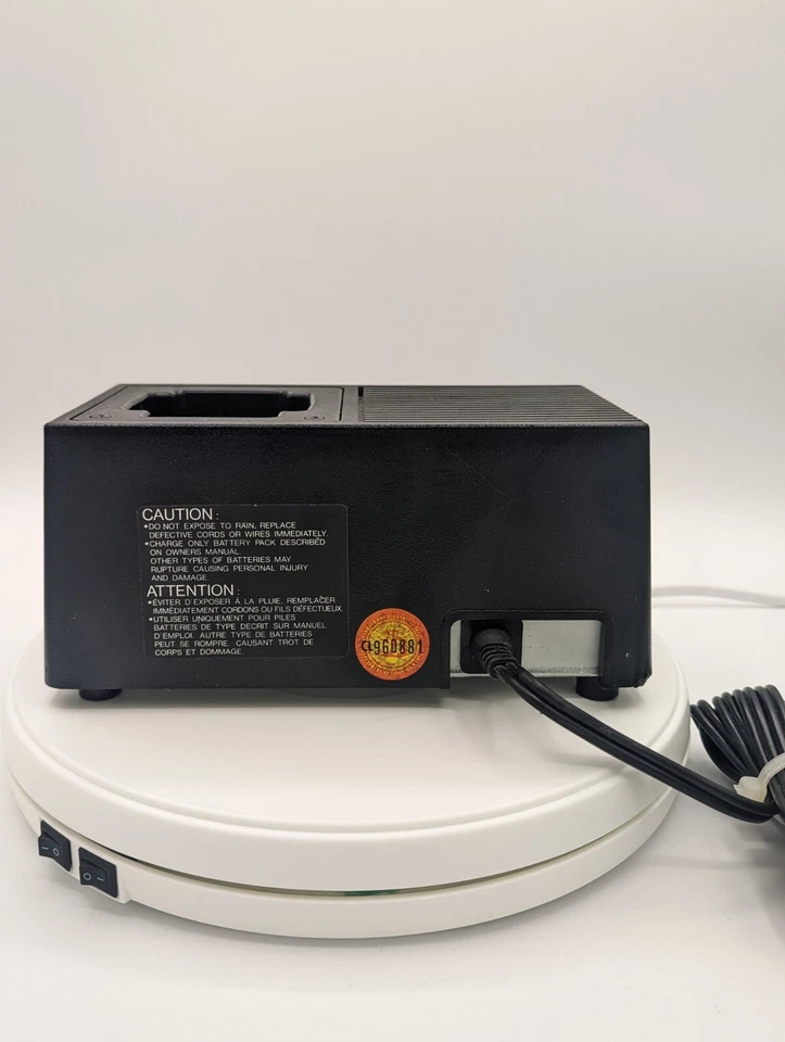 Cargador de escritorio Kenwood KSC-7 base cargador rápido KSC KSC7 Foto 3 de 4