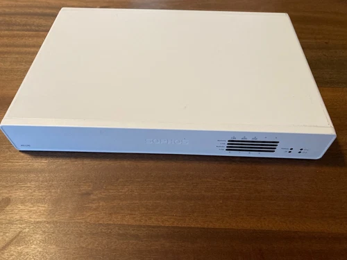 Sophos XG 135 Rev. 3  Firewall mit Netzteil & Home Lizenz aktiv