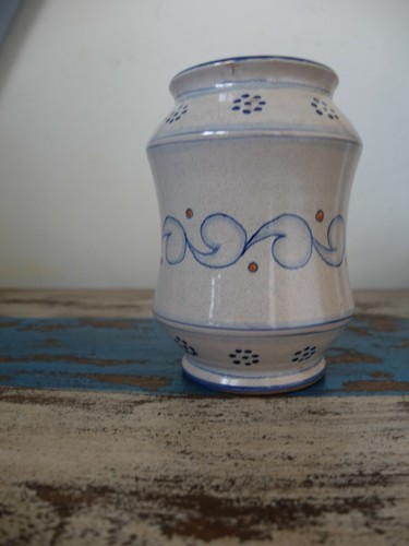 Italian hand-painted Deruta ceramic vase - Picture 5 of 8