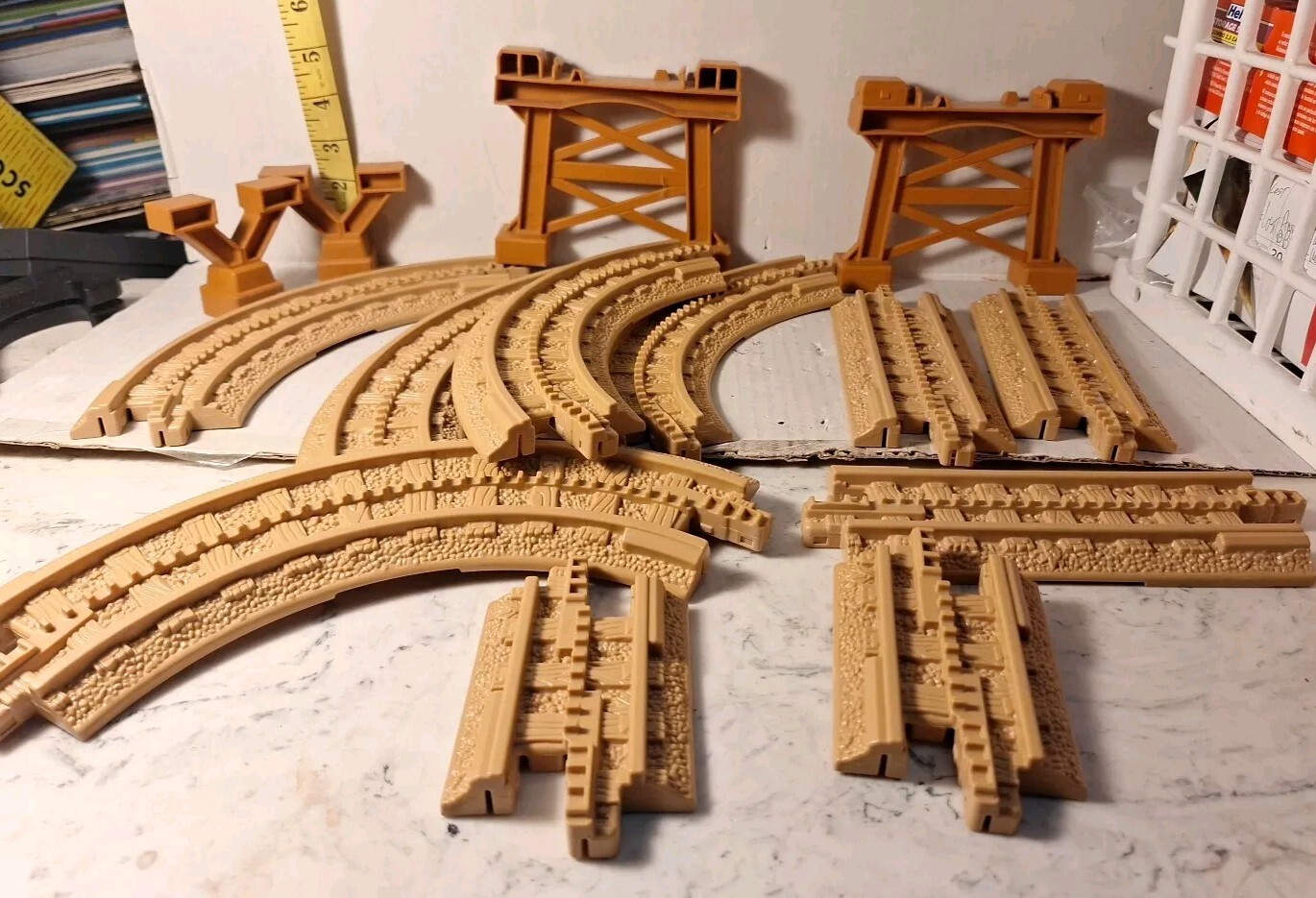 Fisher Price Lot of 10 GeoTrax tan tracks Risers Track Supports | eBay