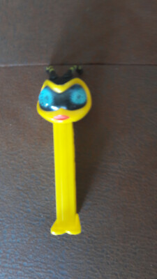 PEZ Spender mit Fuß, SUPER BEE aus BUGS, gelb