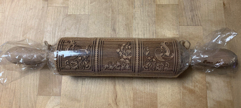 OMA MARTA Flowers and Birds Embossed Wooden Rolling Pin Cookie Stamp NEW