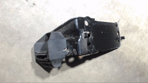 Halter Träger Halterung Kühler Wasserkühler L 7117811 BMW 318d DPF Touring Bj