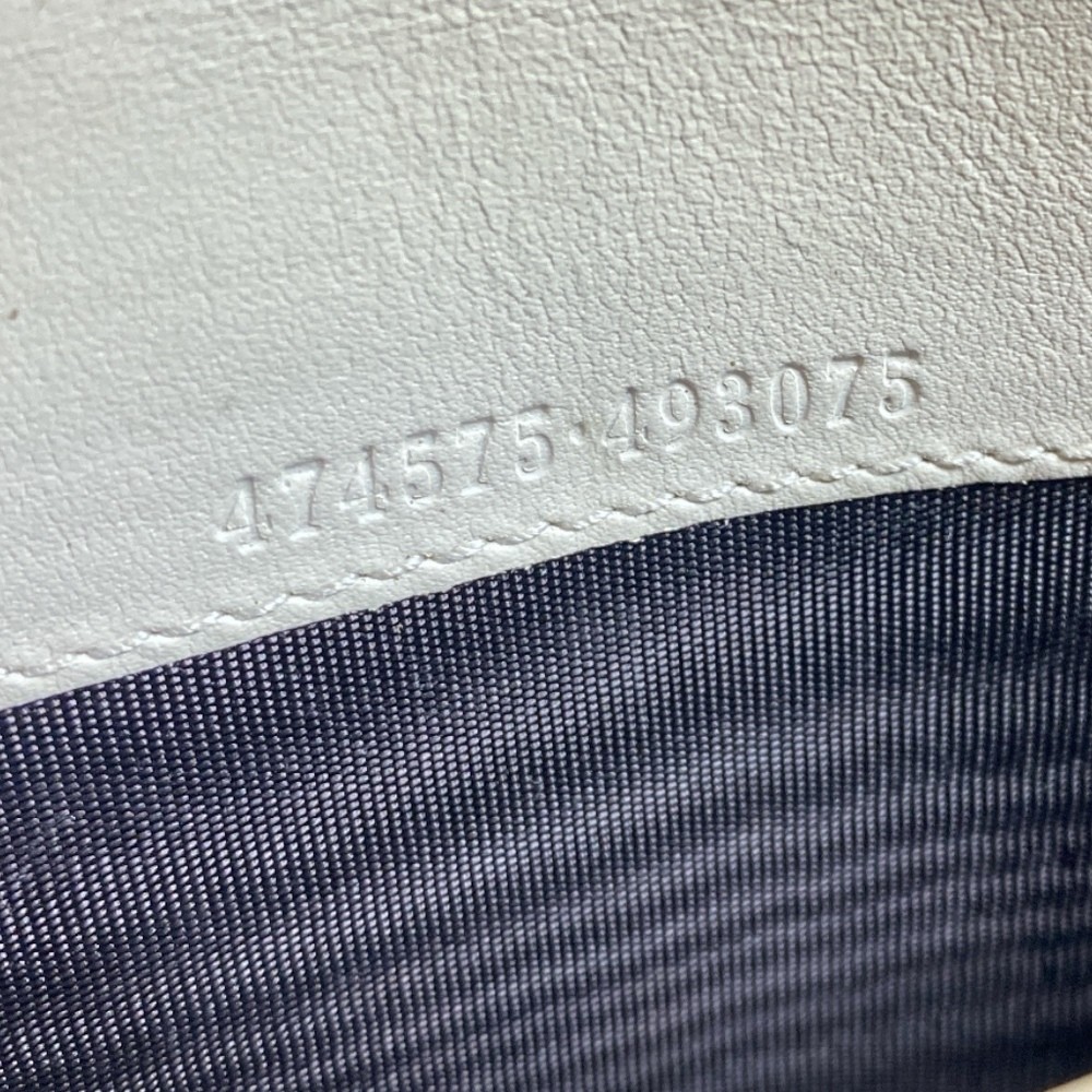 Gucci GG Marmont 474575 Gold Hardware Shoulder Bag Cream Leather Purse thumbnail 17