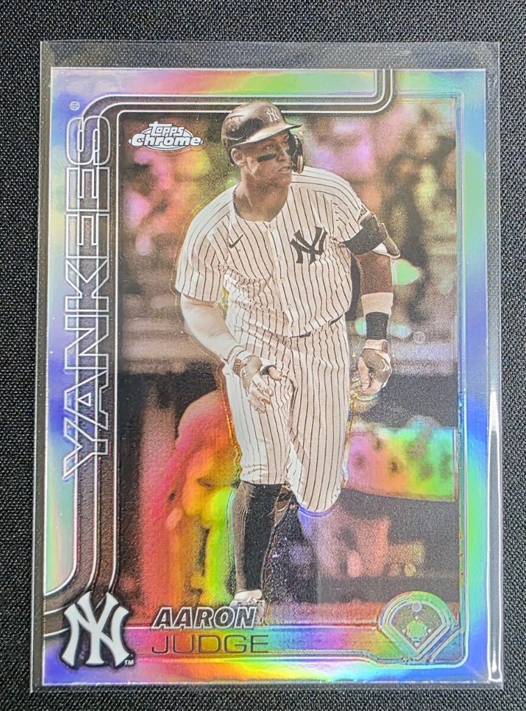 2025 Topps Chrome - Aaron Judge #99 Sepia Refractor