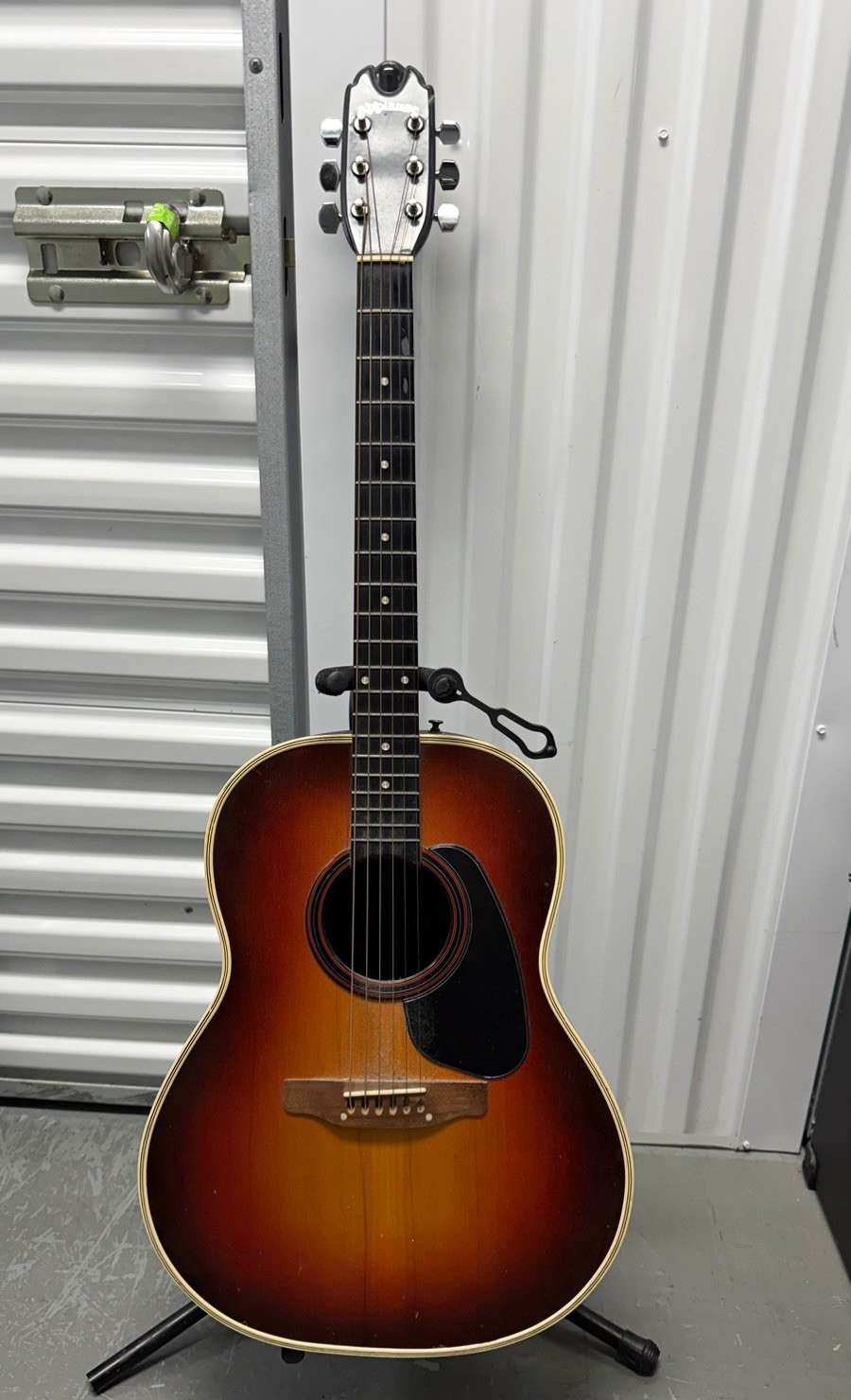 Ovation Applause AE14 Acoustic Guitar