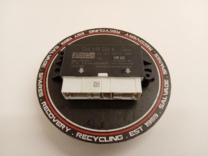 Volkswagen Golf 2017 Mk7 Parksensor Steuergerät ECU 5Q0919294 5Q0919294