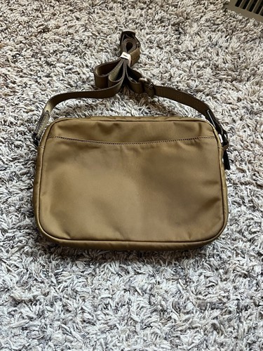Lululemon Everywhere Crossbody Bag-Brown - Picture 2 of 13