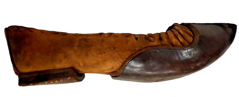 Vintage 10.5" Leather Shoe Shaped Smoking Pipe Rest Stand Tobacciana collectible