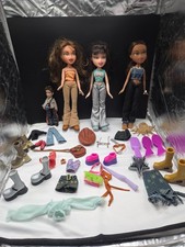 Bratz Doll Lot MGA 2001 Clothes Shoes Boots Accessories Brushes Pants Girls Toys