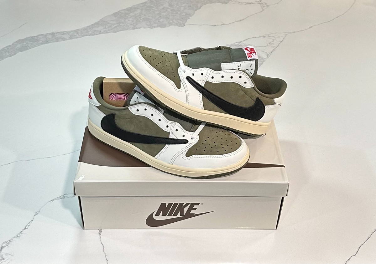 Size 8 - Travis Scott x Air Jordan 1 Retro OG SP Low Reverse