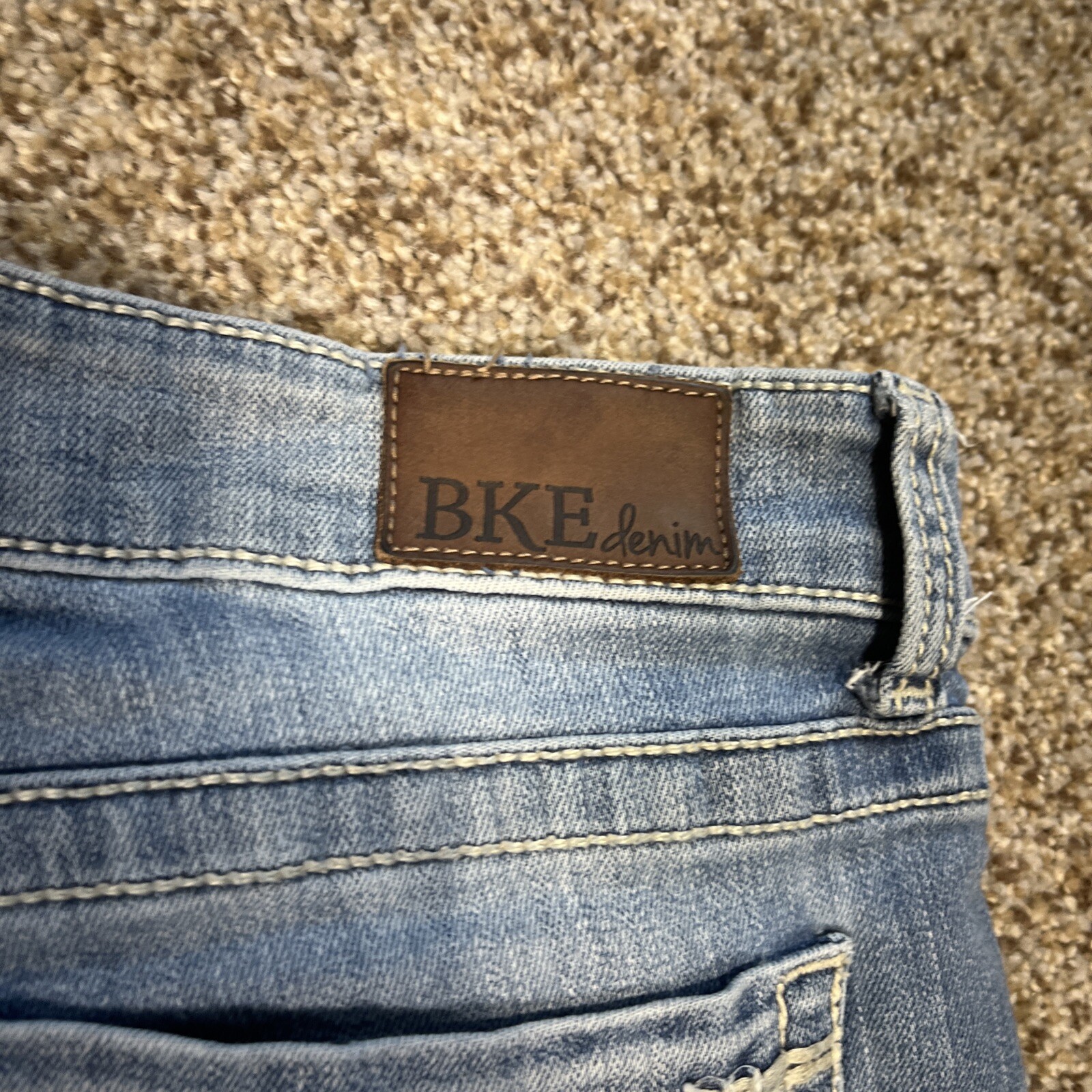 BKE Stella Low Rise Womens Stretch Blue Tapered Leg Jeans Size 28R (32 X 30) - View 15