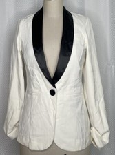 NWT CHARLOTTE RUSSE WOMEN'S BLAZER LONG SLEEVE OPEN FRONT WHITE SIZE MEDIUM