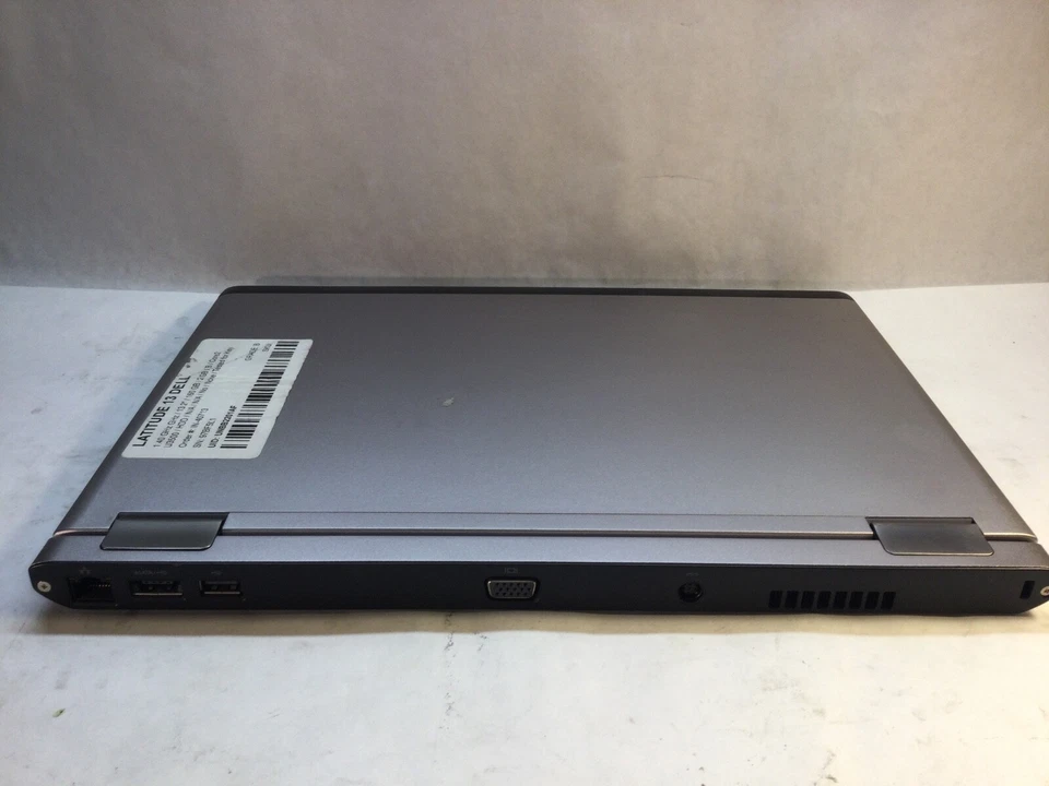 Dell Latitude 13 13" Laptop Intel Core 2 Solo U3500 -BOOTS TO BIOS - MZ - Image 4 of 4