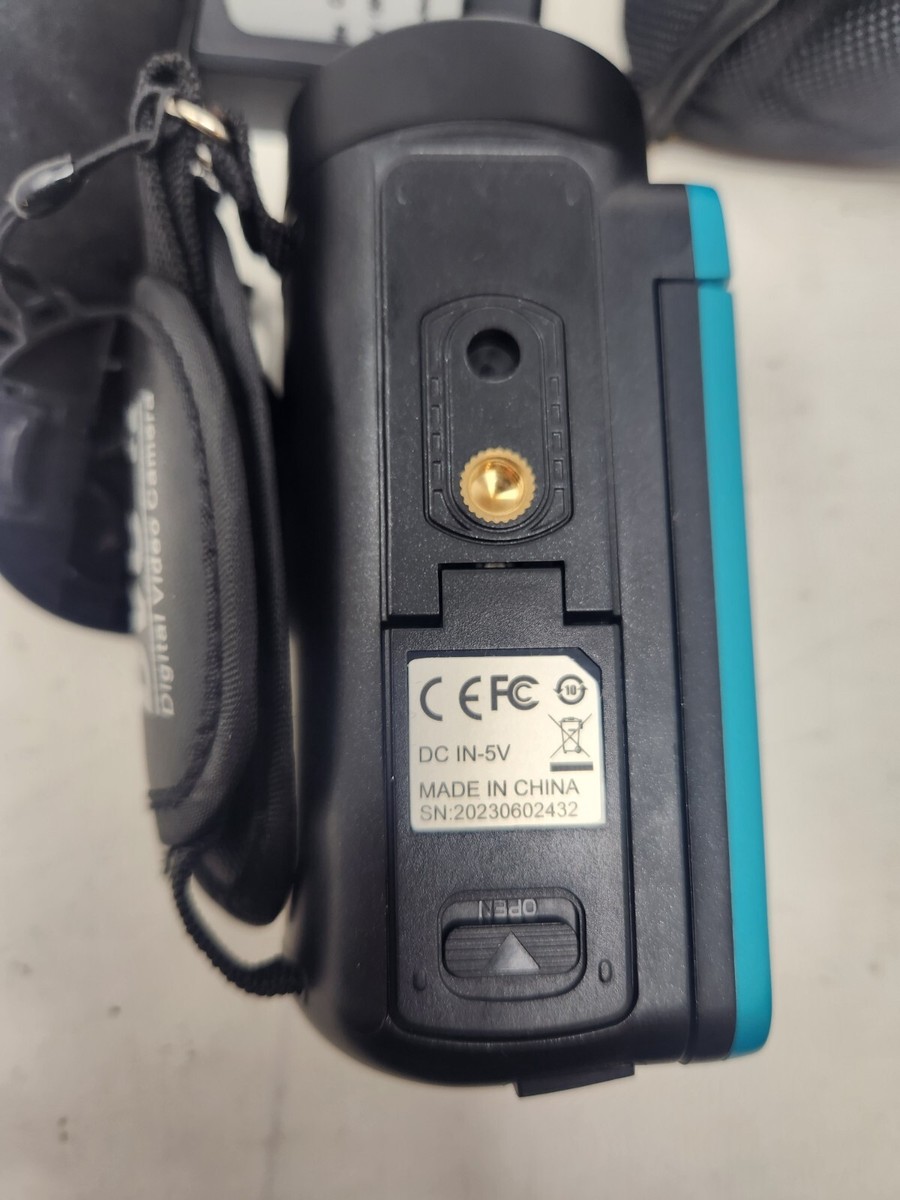 新品未使用4K VIDEO CAMERA DV-AC3K (BLACK) ドン・キホーテ、税別17,800円の4Kビデオカメラ「DV-AC3-BK」 - 価格.com