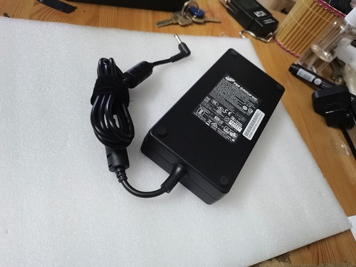For Intel NUC 9 Extreme Laptop Kit-LAPQC71B FSP 230W 19.5V 11.79A Adapter OEM - Afbeelding 4 van 6