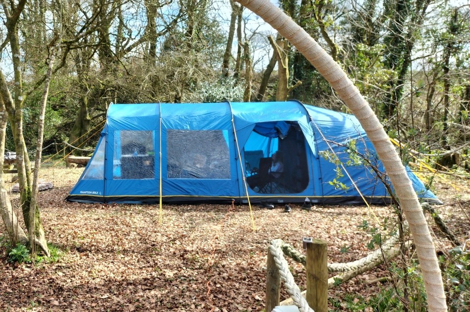 HIGEAR Hampton 8DLX Nightfall Family Tent. Only Used Once eBay