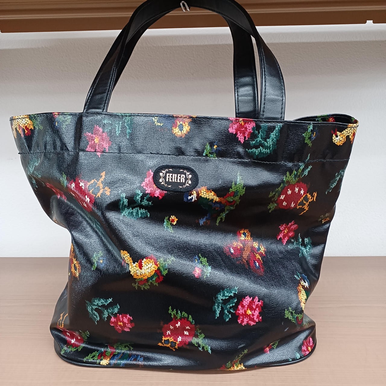 Tote Bag Model Black Heidi Pattern Condition B FE… - image 1