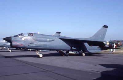 Kodachrome Dia 8 Vought F-8E Crusader French Marine Boscombe 1992 (B30)
