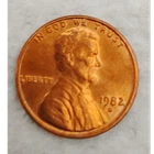 1982-P Lincoln Memorial Cent — photo from another recent sale