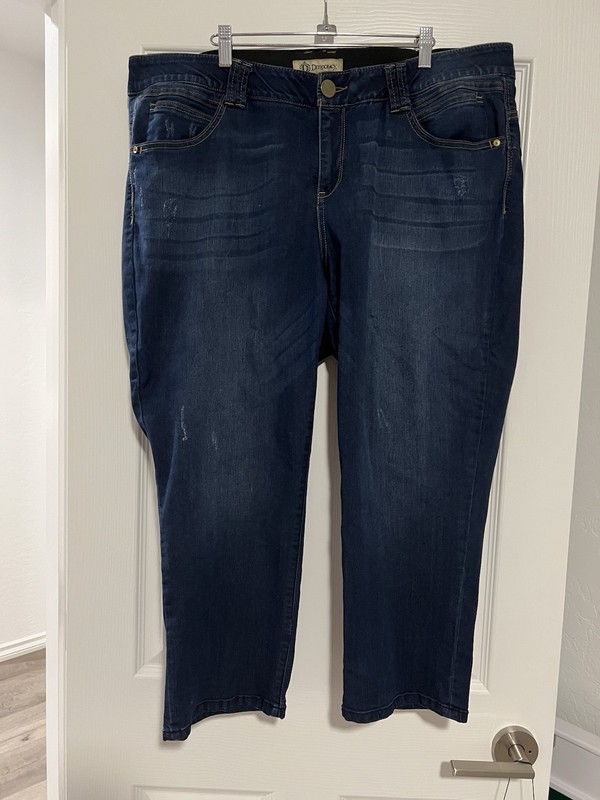 Flattering Democracy Plus Size Ab Technology Dark Wash 20W Ankle Jeans