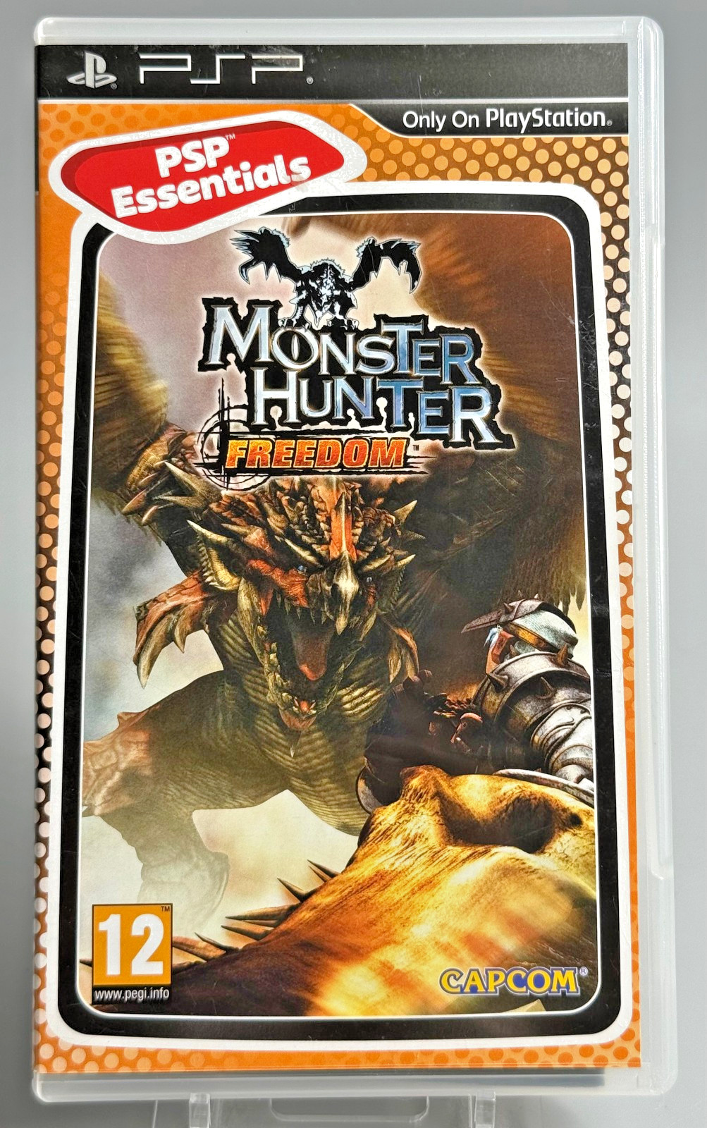 Jeu Monster Hunter Freedom sur Sony PSP version FR PAL