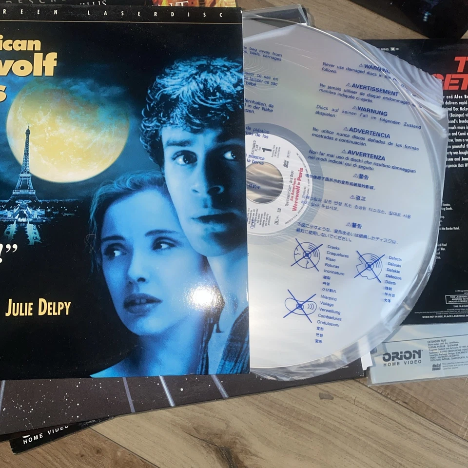 An American Warewolf In Paris Laser Disc Widescreen Extended Play Very Good  - Image 2 of 2