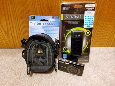 Nikon Coolpix S3000 14MP Digital Camera Bundle Black New Charger Case SD Card