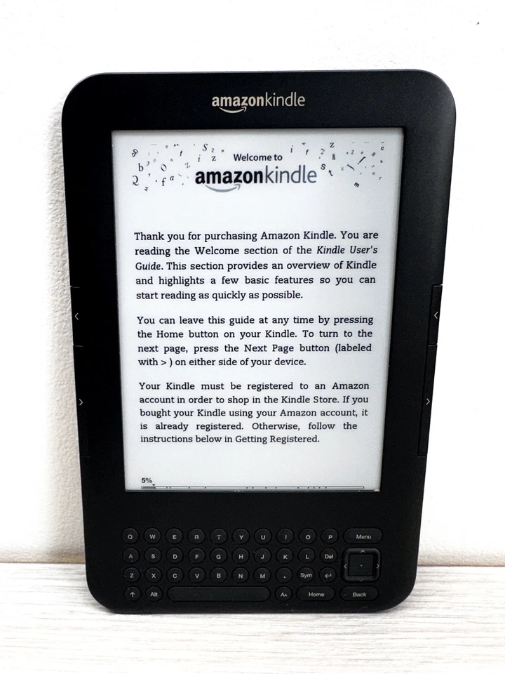 Amazon Kindle Keyboard 3rd Gen D00901 WiFi 6″ E-Reader Bundle w/ Case & Charger - Image 4 of 4