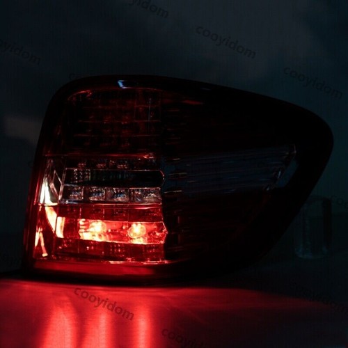 For 2009-2011 Mercedes Benz ML Class W164 ML320 Right LED Tail Light Assembly - Picture 18 of 18
