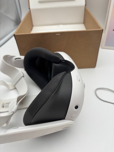 Meta Quest 3 512 GB VR Headset Weiß gebraucht OVP inkl. Controller - Bild 9 von 11